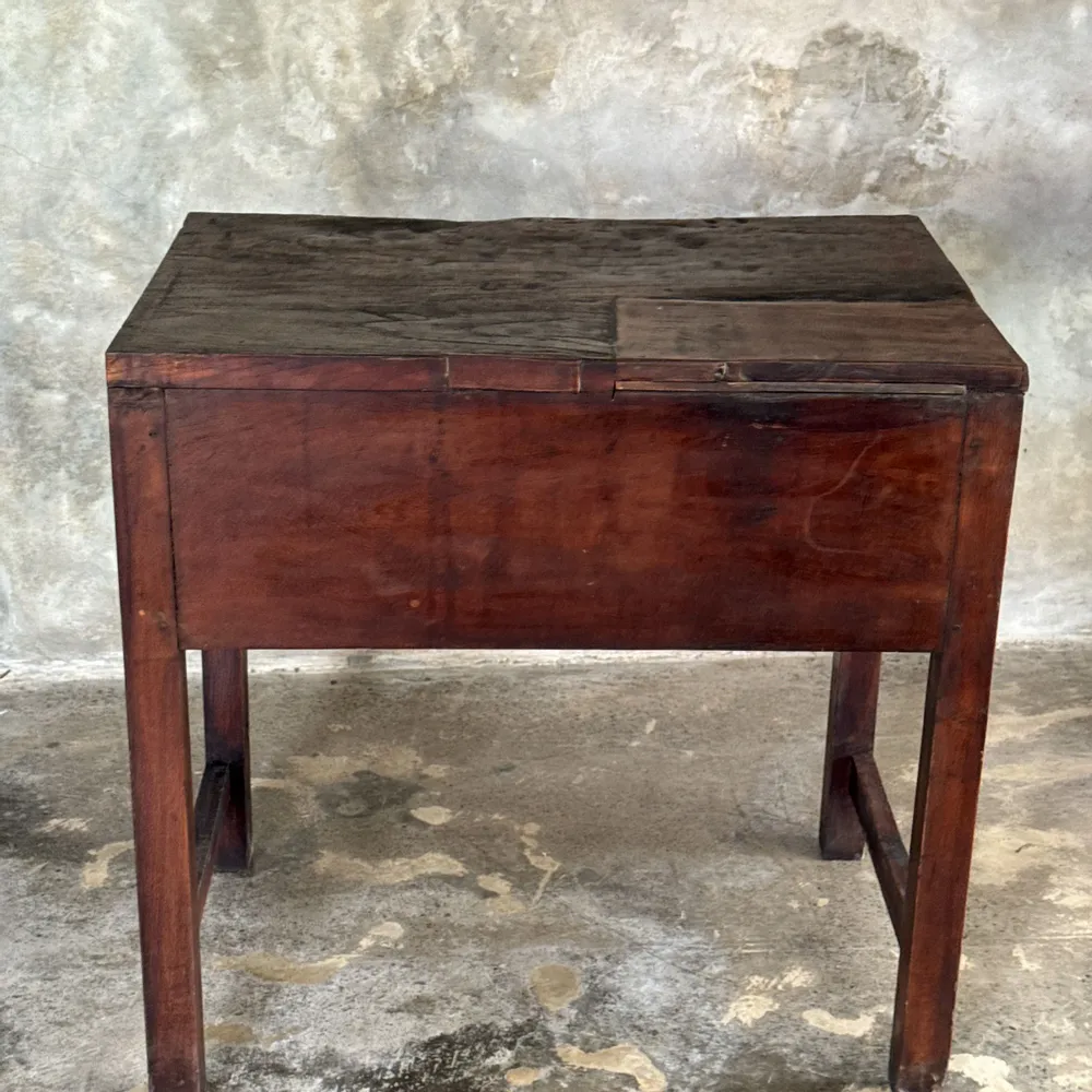 Commodes - Meuble de métier ancien indonésien en teck à deux tiroirs H80,5 - OFFICE OBJETS