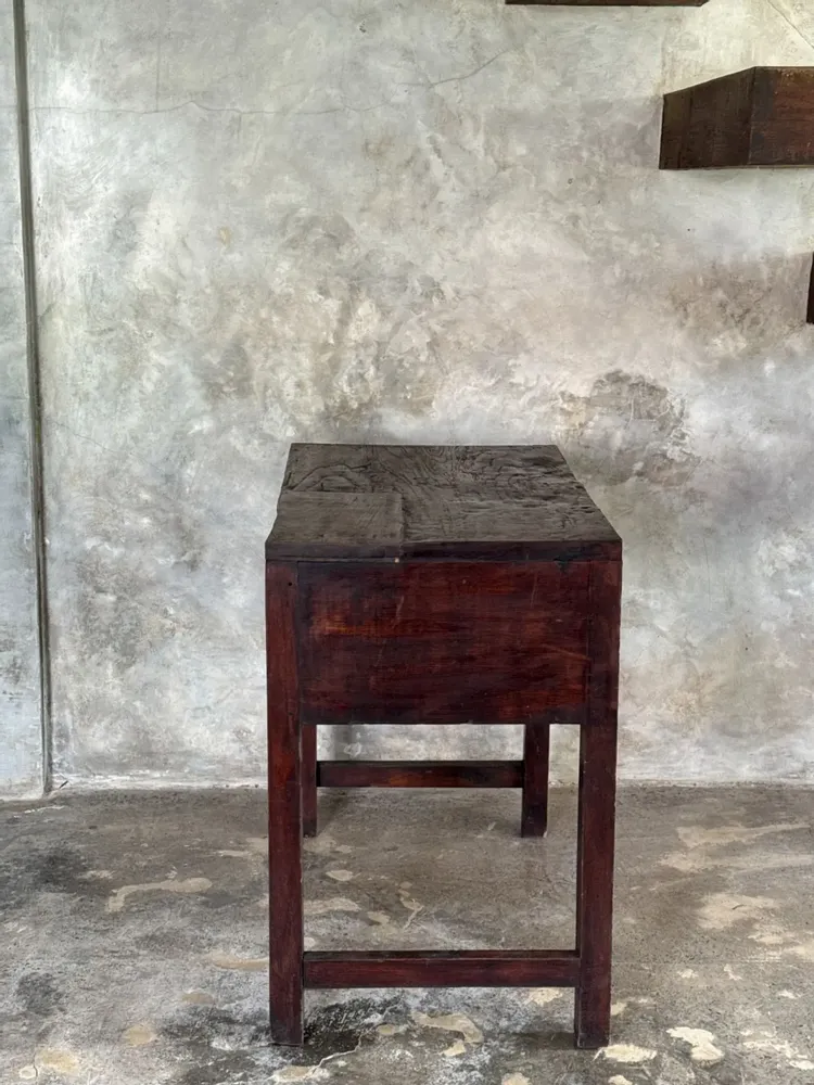 Commodes - Meuble de métier ancien indonésien en teck à deux tiroirs H80,5 - OFFICE OBJETS