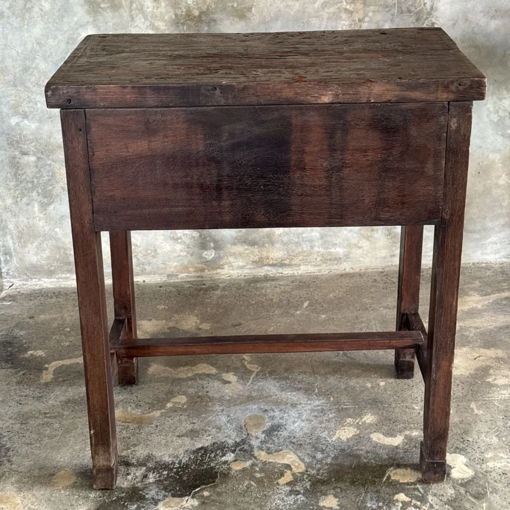 Commodes - Meuble de métier ancien indonésien en teck à deux tiroirs, entretoise - OFFICE OBJETS