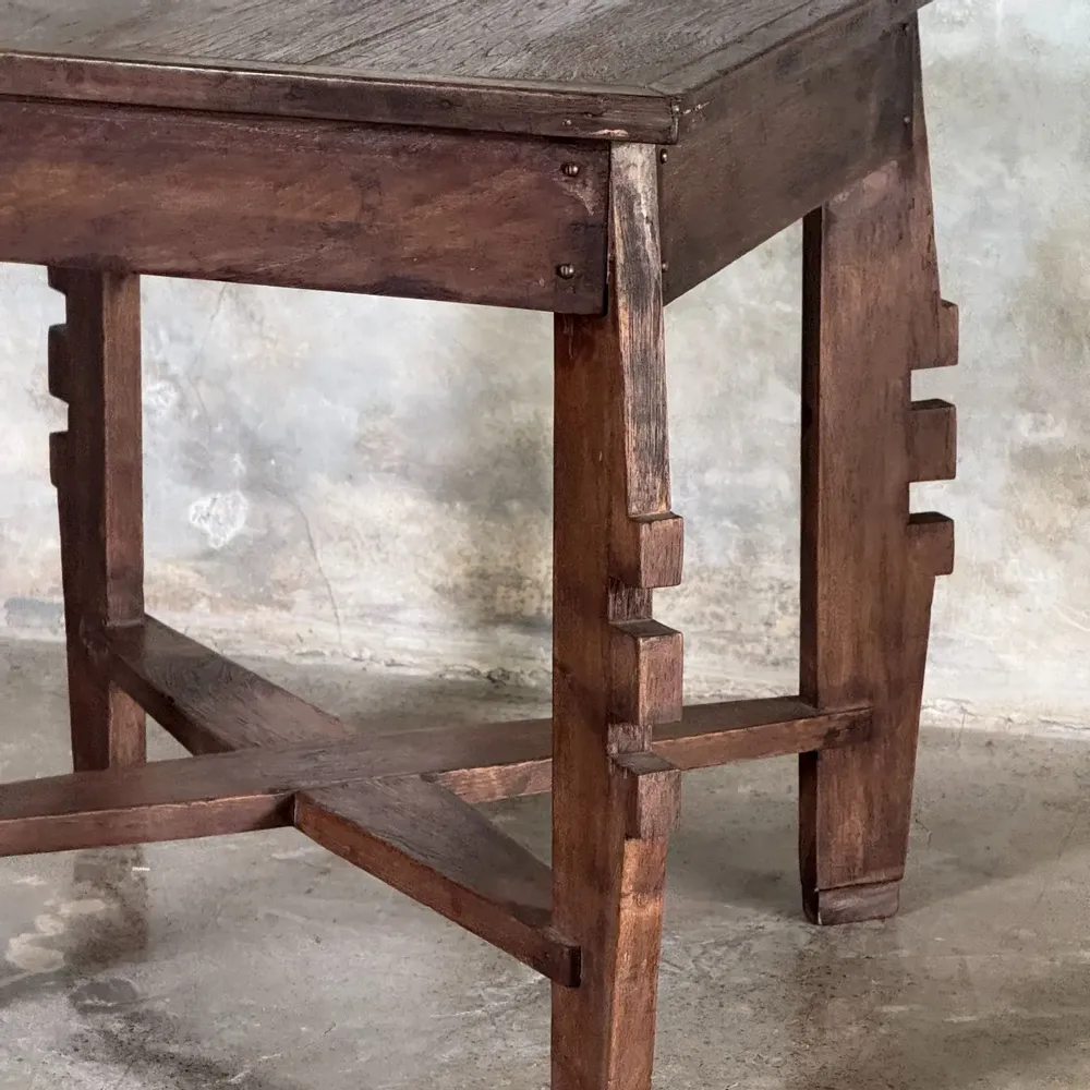 Tables basses - Coffee table, petite table basse indonésienne ancienne moderniste - OFFICE OBJETS