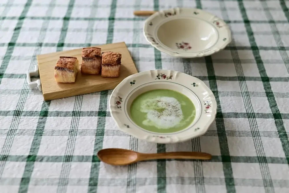 Assiettes au quotidien - Rosier - assiette, tasse et bol - MARUMITSU POTERIE