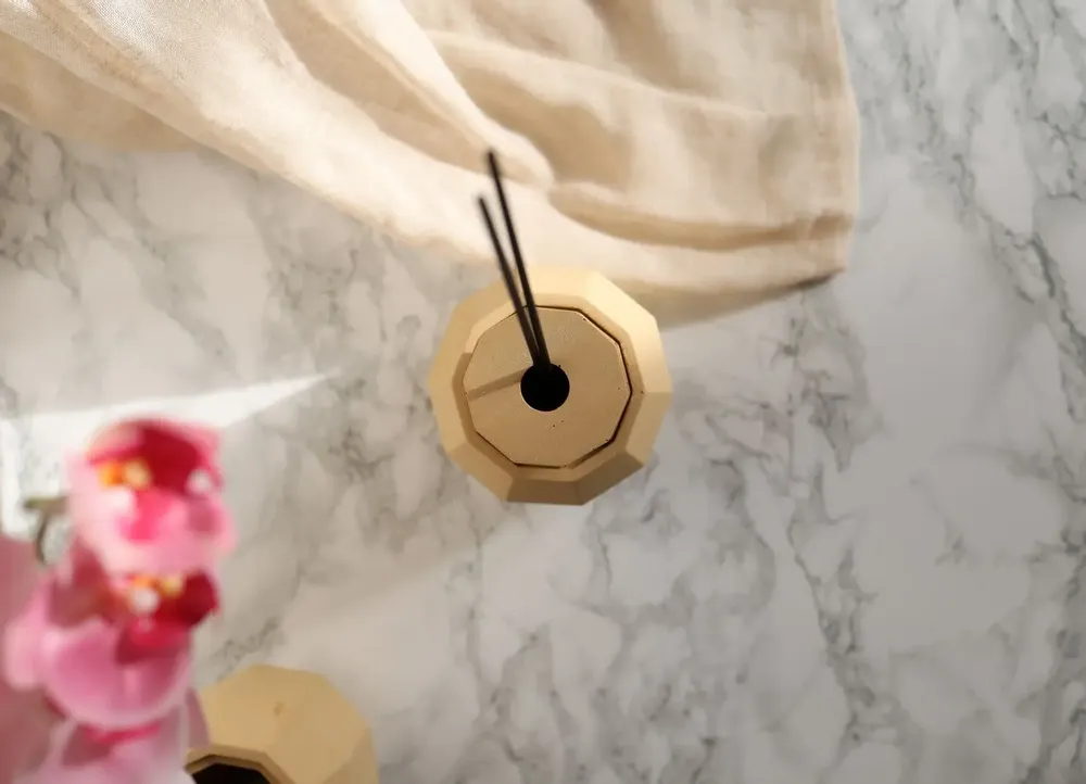 Scent diffusers - SAFFRON CARDAMOM - FRAGRANCE DIFFUSER - FLAMME D'ÉLIXIR