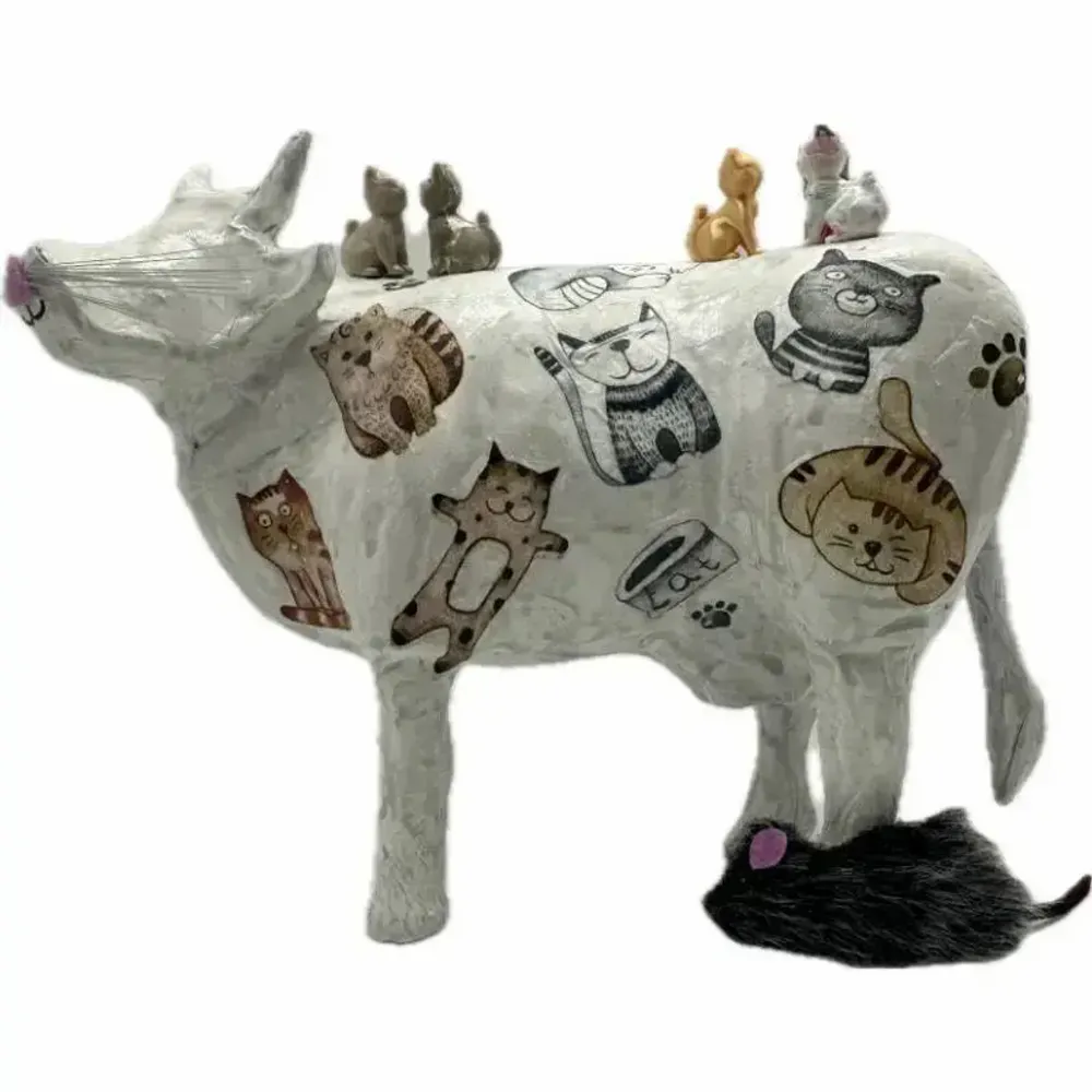 Design objects - Decorative cow the InCOWrrigible - VACHES ET COMPAGNIE
