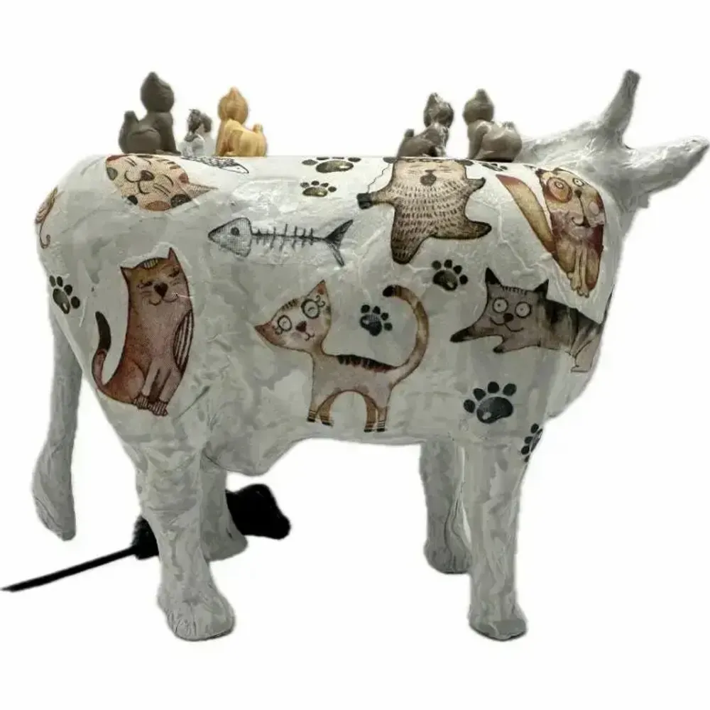 Design objects - Decorative cow the InCOWrrigible - VACHES ET COMPAGNIE