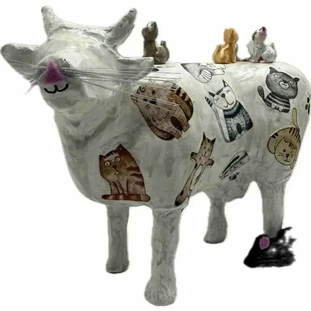 Design objects - Decorative cow the InCOWrrigible - VACHES ET COMPAGNIE