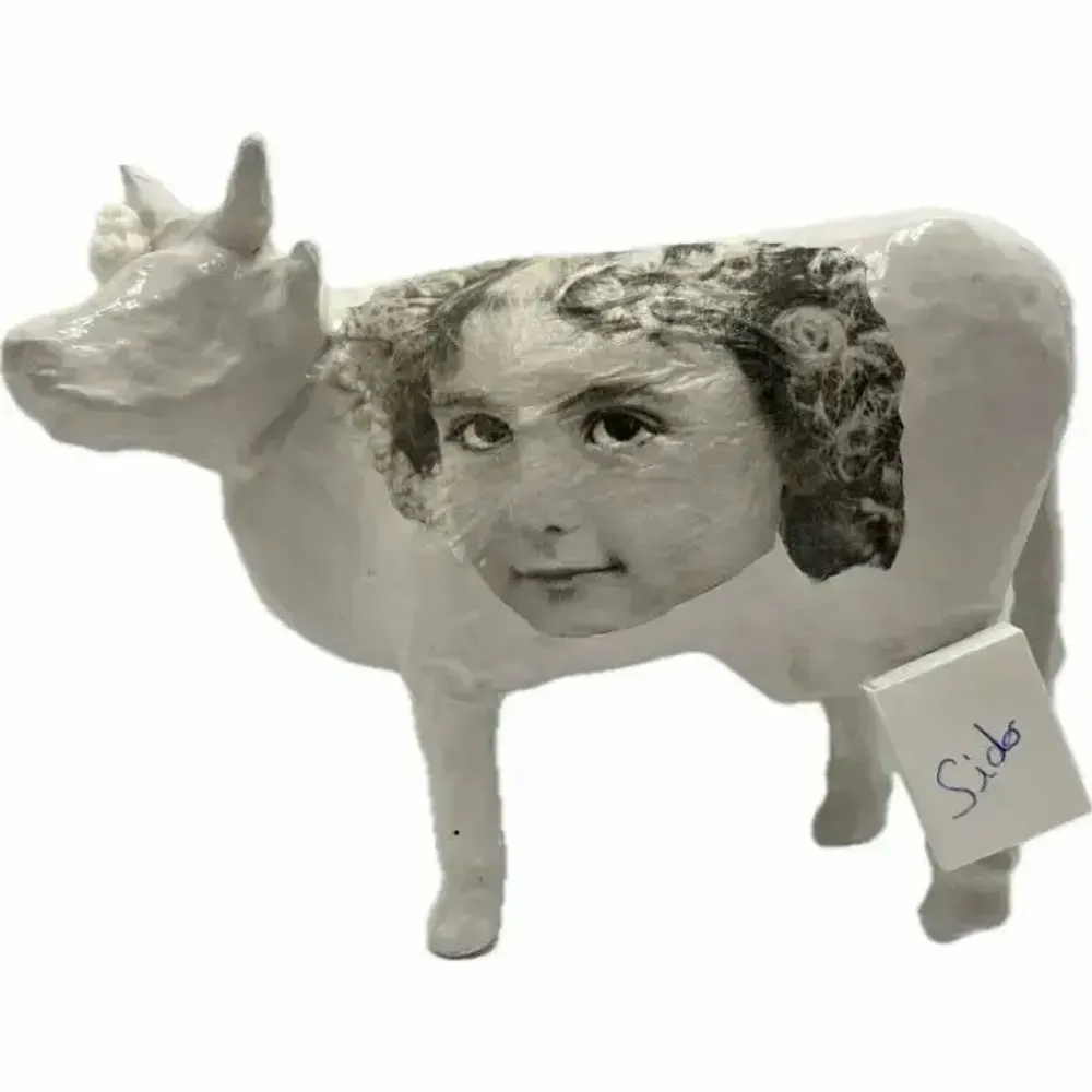 Design objects - Decorative cow the COWlette - VACHES ET COMPAGNIE
