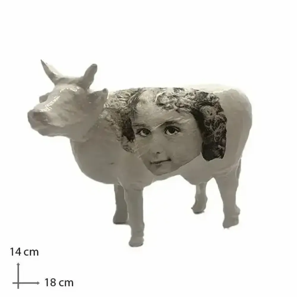 Design objects - Decorative cow the COWlette - VACHES ET COMPAGNIE