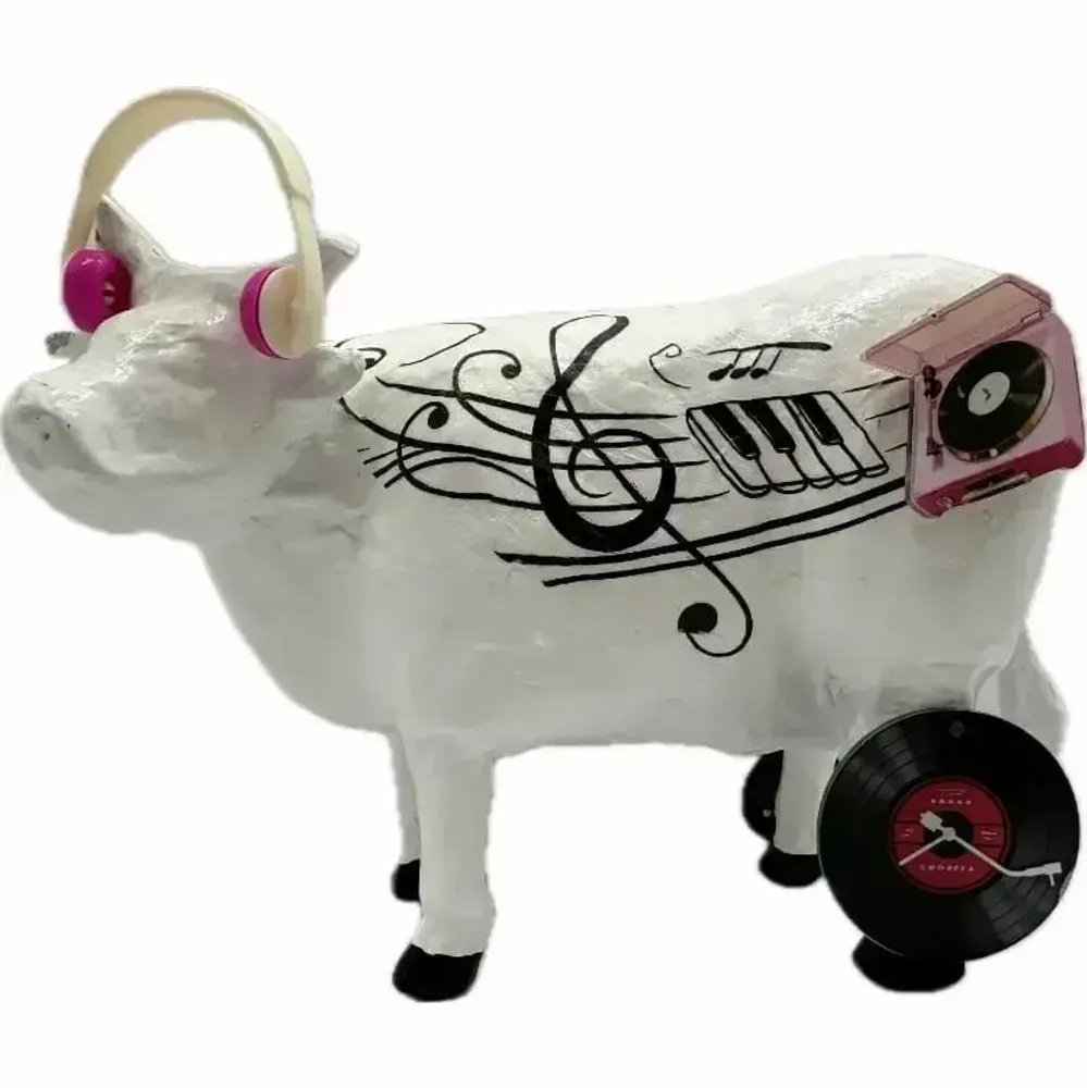 Objets design - Vache décorative la SCOWpitone - VACHES ET COMPAGNIE