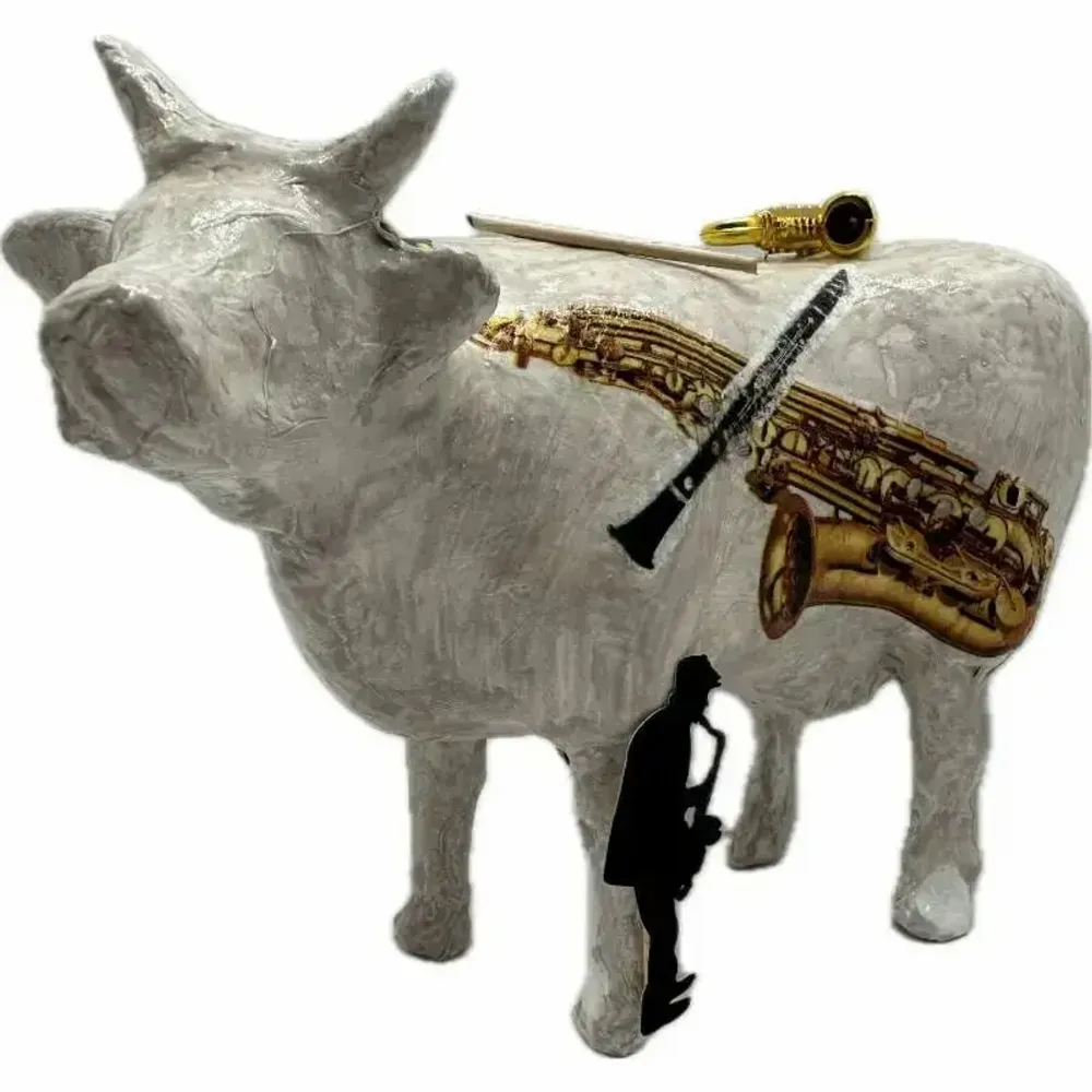 Objets design - Vache décorative la PiCOWlo Saxo - VACHES ET COMPAGNIE