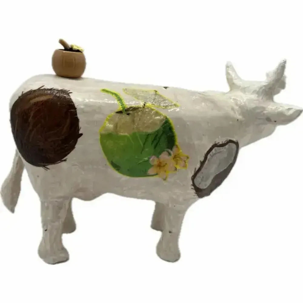Objets design - Vache décorative la PinaCOWlada - VACHES ET COMPAGNIE