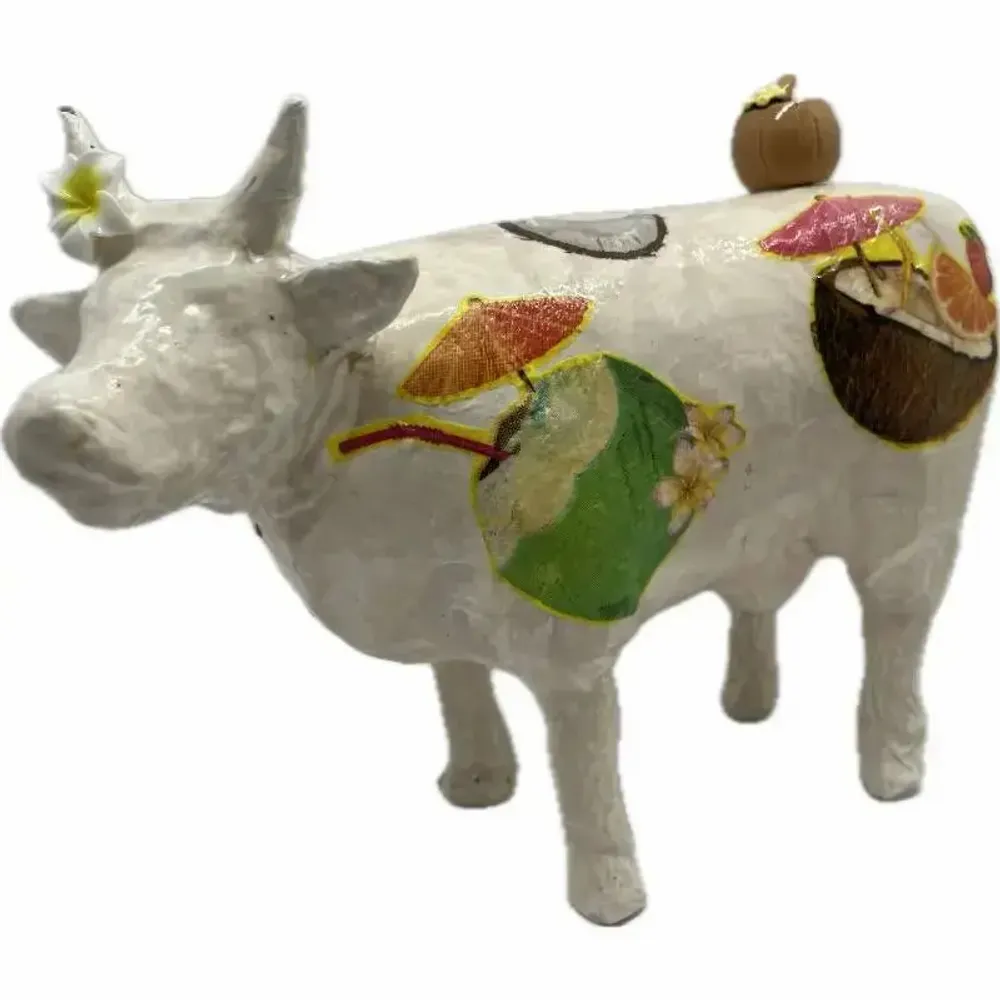 Objets design - Vache décorative la PinaCOWlada - VACHES ET COMPAGNIE