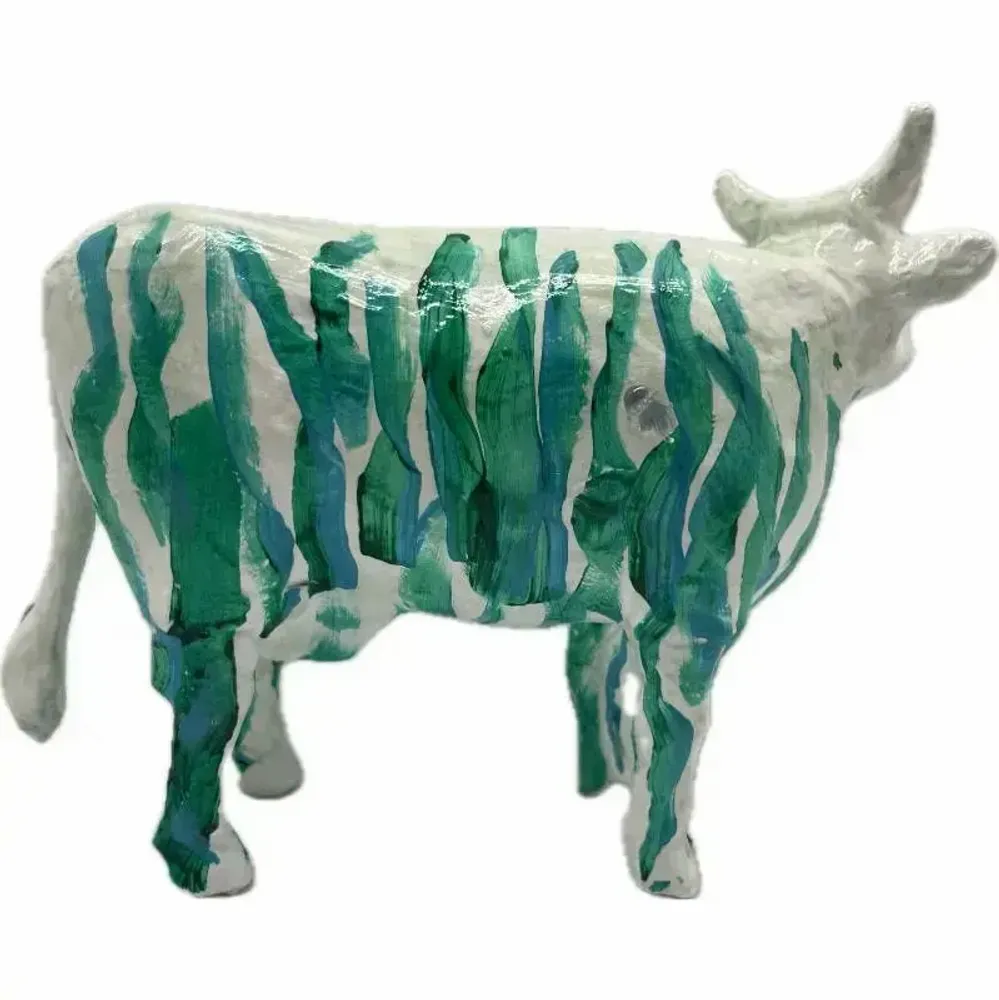 Design objects - Decorative cow the COWlerpe - VACHES ET COMPAGNIE