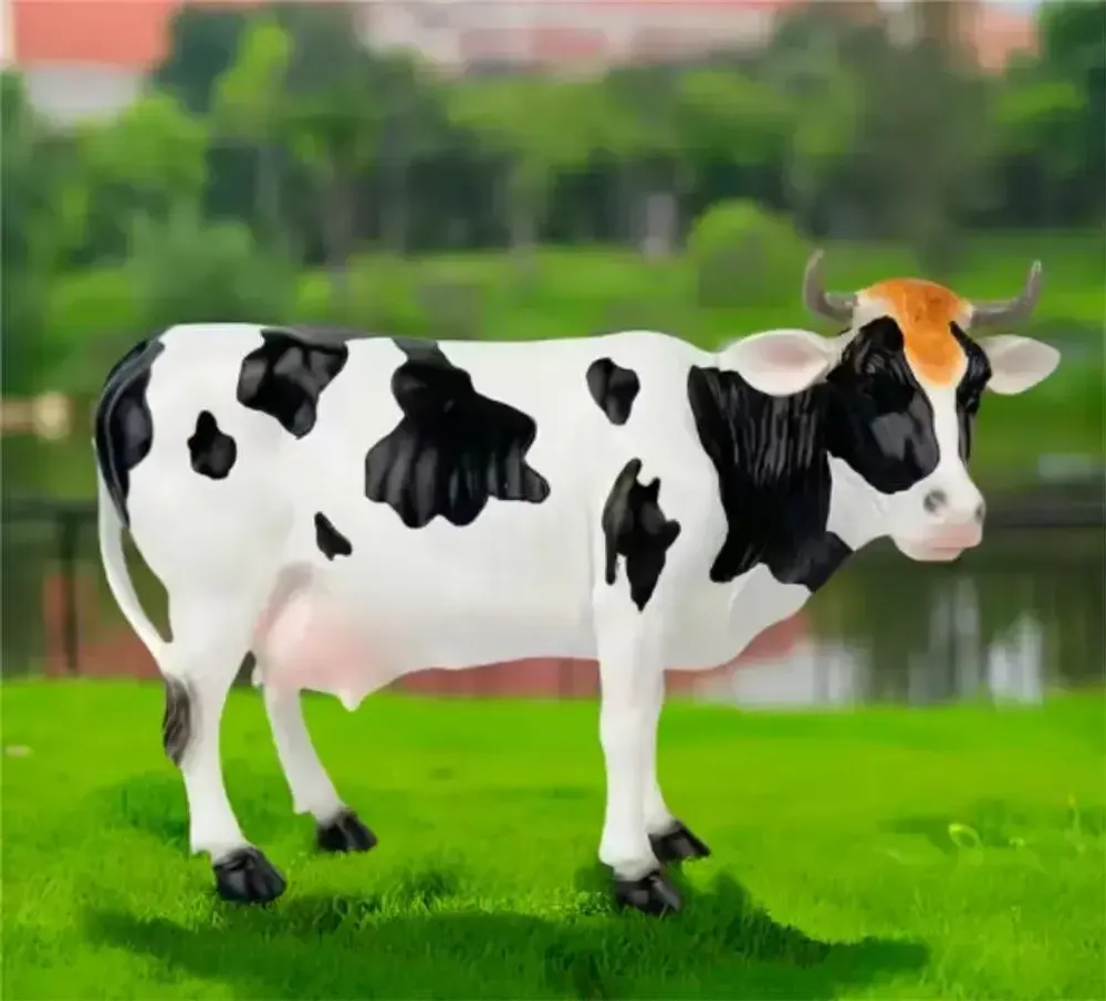 Objets design - Vache décorative noire et blanche en Résine - VACHES ET COMPAGNIE