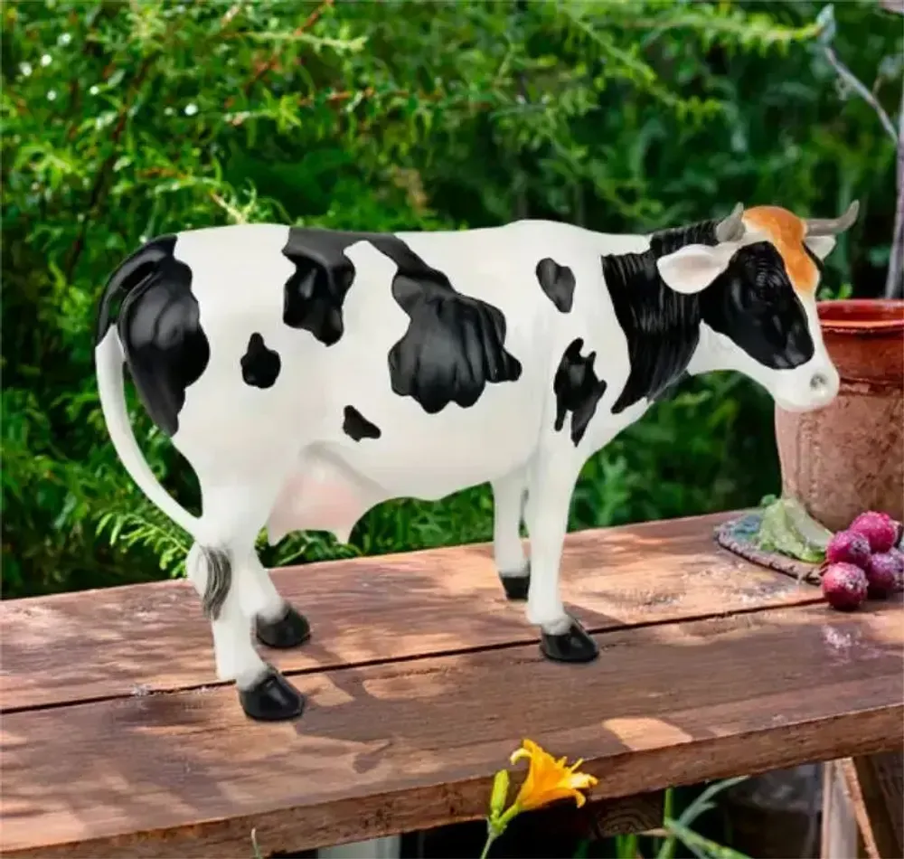 Objets design - Vache décorative noire et blanche en Résine - VACHES ET COMPAGNIE