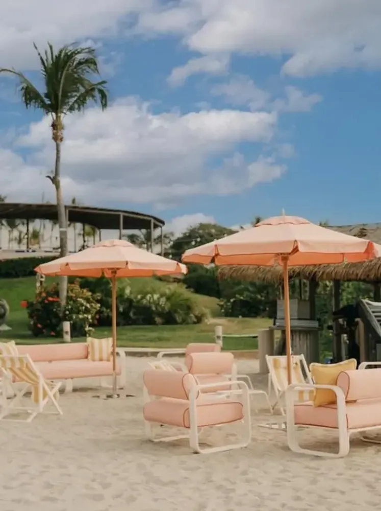 Deck chairs - The Contini Accent Chair - BUSINESS & PLEASURE CO.