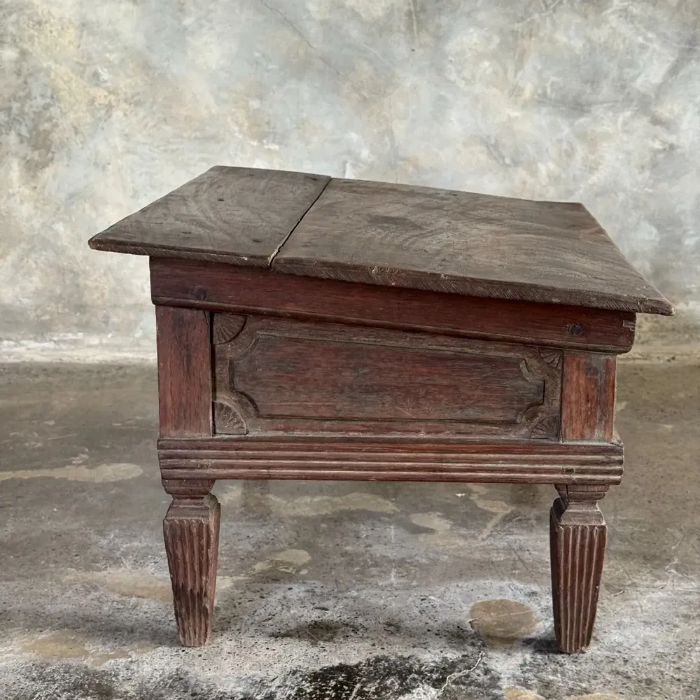Bureaux - Petit écritoire table basse ancienne indonésienne en teck H33 40,5x55 - OFFICE OBJETS