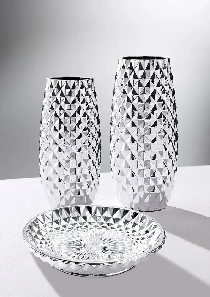 Objets design - Vase orné d'un « diamant » argenté - OTTAVIANI