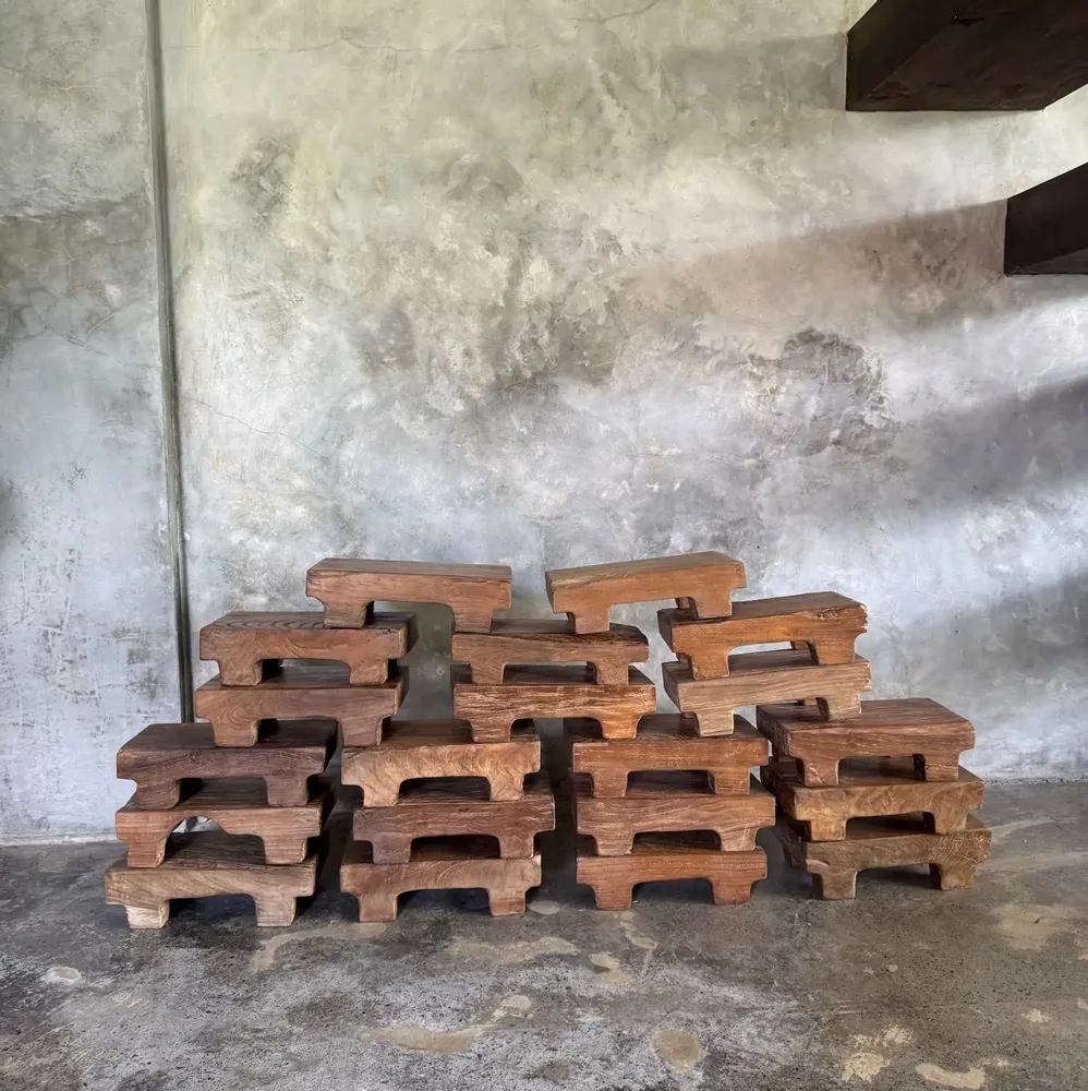 Tabourets - Petit stool, tabouret d'appoint en teck massif blond wabi-sabi L30 - OFFICE OBJETS