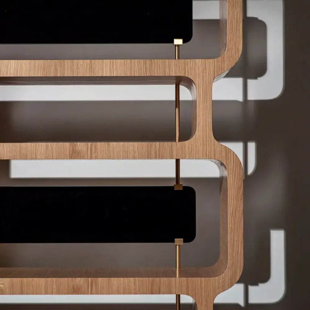 Bureaux d'entreprise - Copacabana Bibliothèque en Placage de Chêne Naturel et Détails en Laiton Brossé - DUISTT