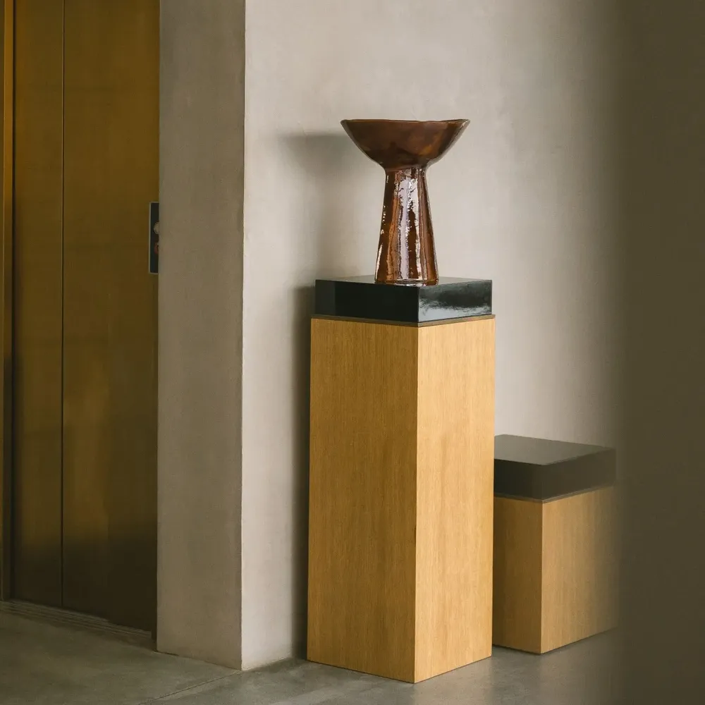 Hotel bedrooms - Block Pedestal square base in Black Limed Oak - DUISTT