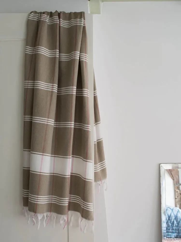 Bath towels - hammam towel Organic olive green/white - OTTOMANIA