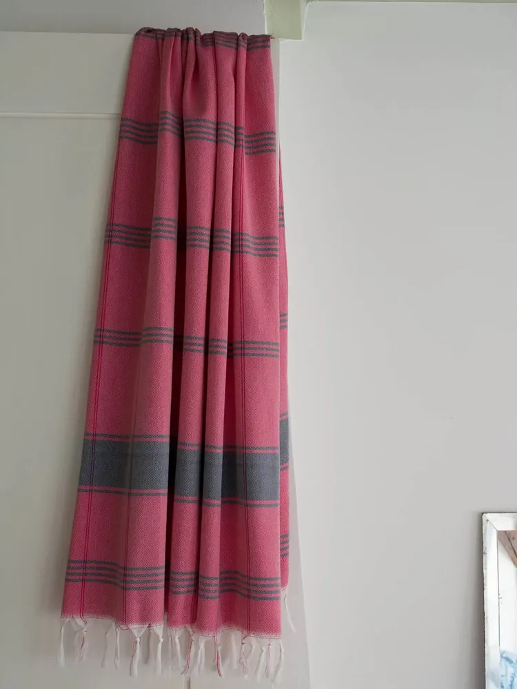 Bath towels - hammam towel Organic ruby red/dark blue - OTTOMANIA