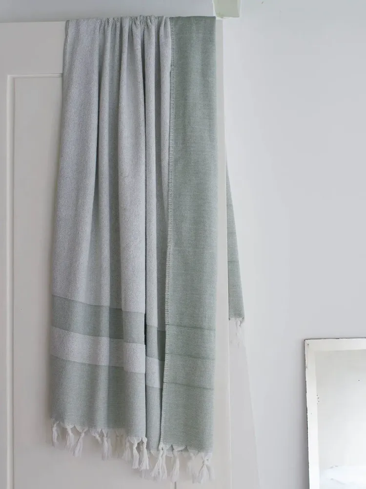 Pools - hammam towel with terry cloth, pine green - OTTOMANIA