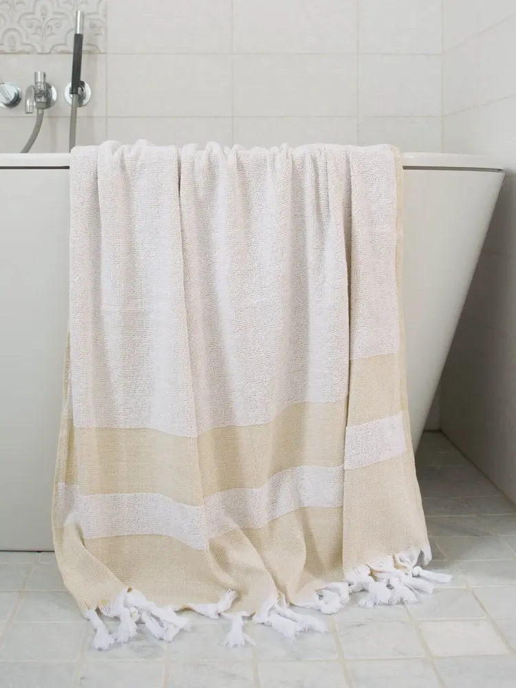 Piscines - fouta avec éponge moutarde - OTTOMANIA