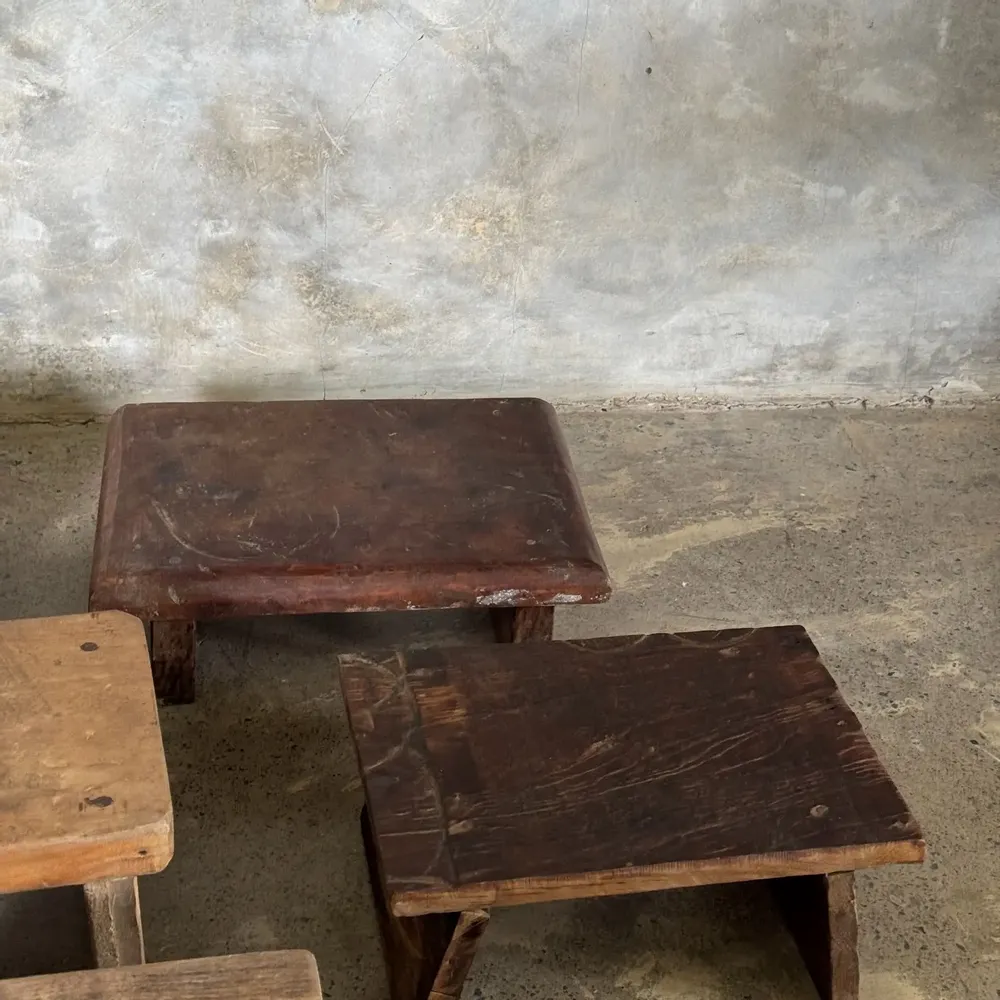 Repose-pieds - Petit tabouret d'appoint en teck upcyclé épais brun (3272) - OFFICE OBJETS