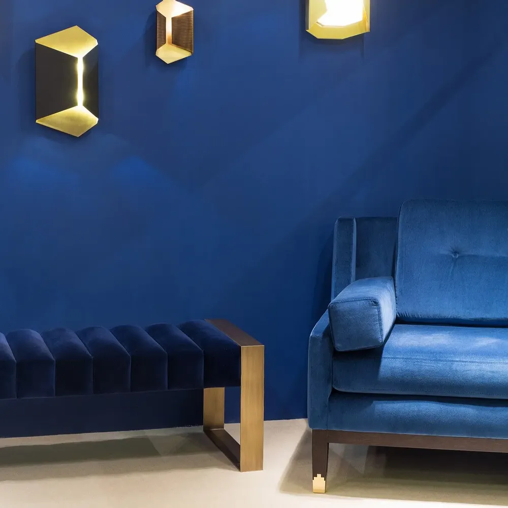 Lounge chairs for hospitalities & contracts - Mr. Jones Armchair in Black Limed Oak Base and Polished Brass - DUISTT