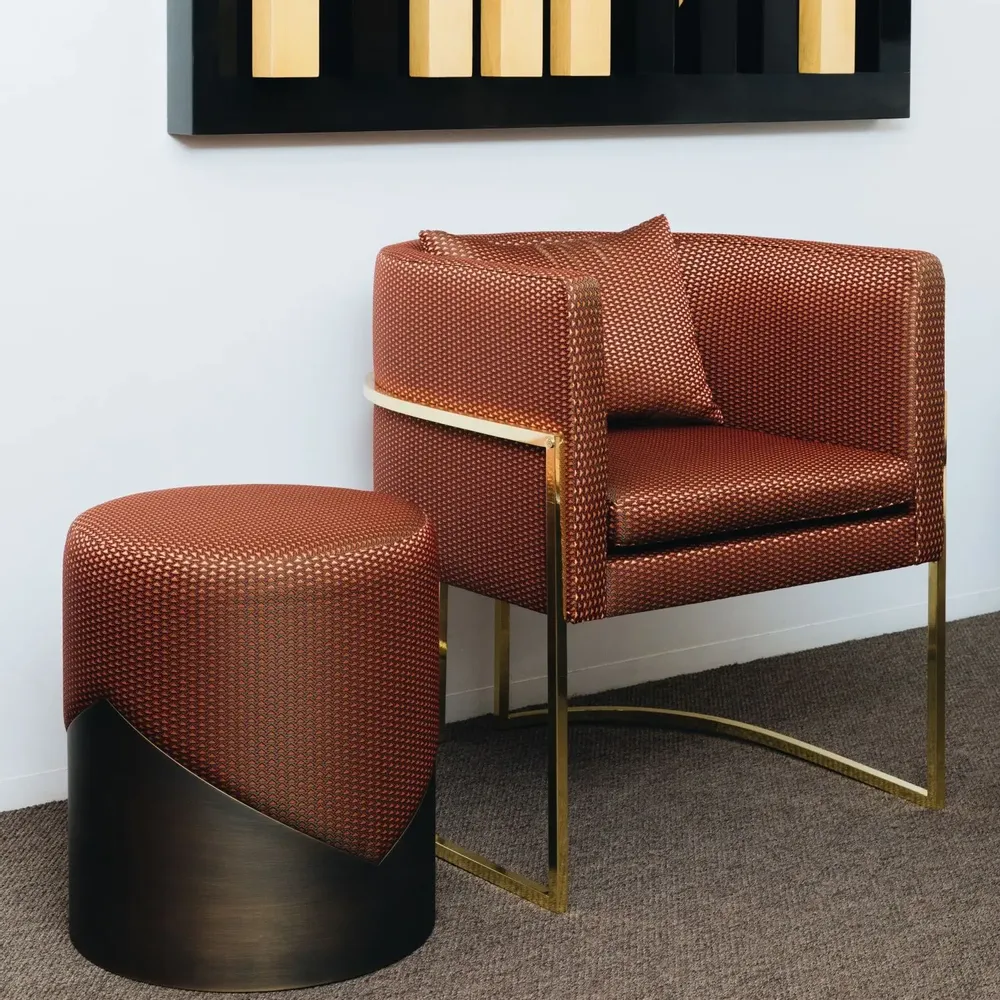 Tabourets pour collectivités - Pouf rond Lune V en tissu et base en Laiton - DUISTT