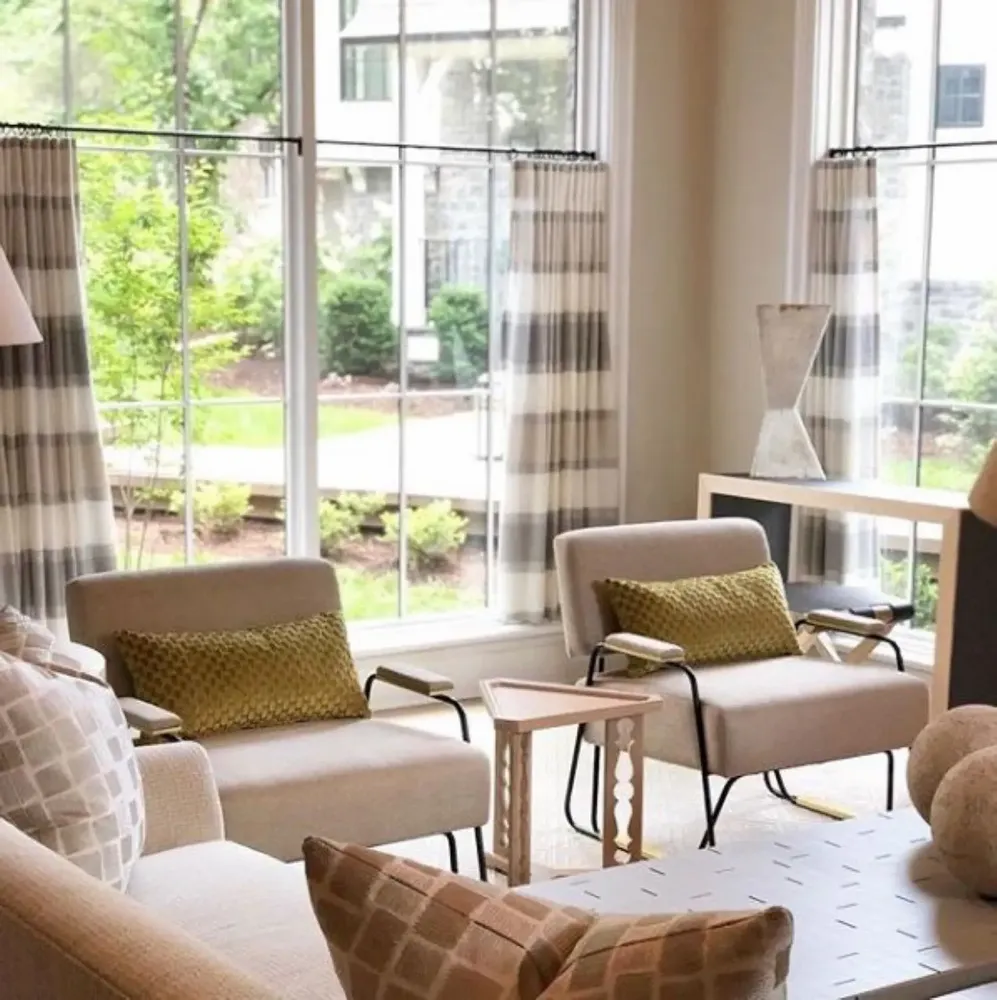 Lounge chairs for hospitalities & contracts - Apollo Armchair in Iron Lacquered Structure - DUISTT