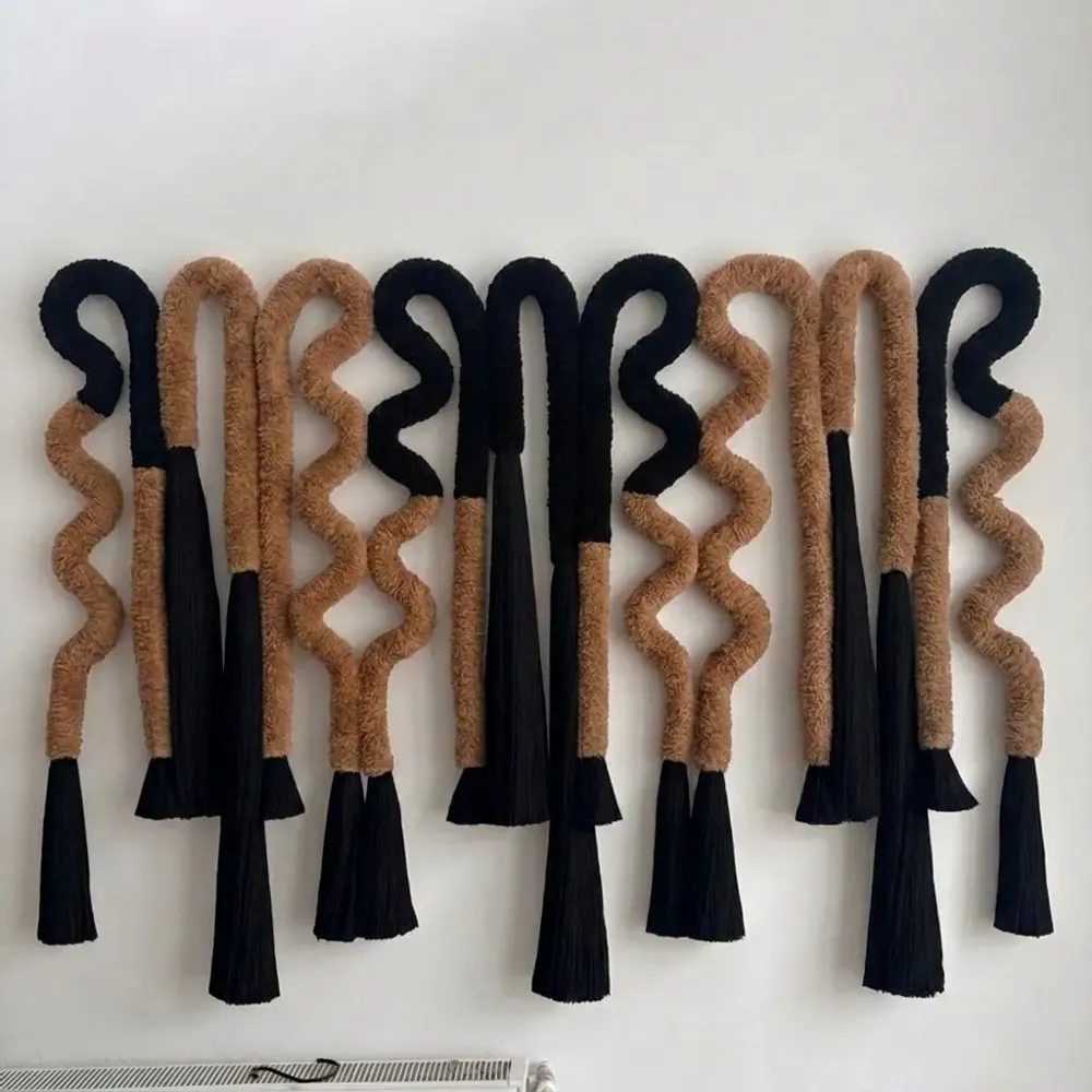 Other wall decoration - Earth’s Echo: Luxury Handcrafted Avant-Garde Wall Tapestry - SARMAL DESIGN