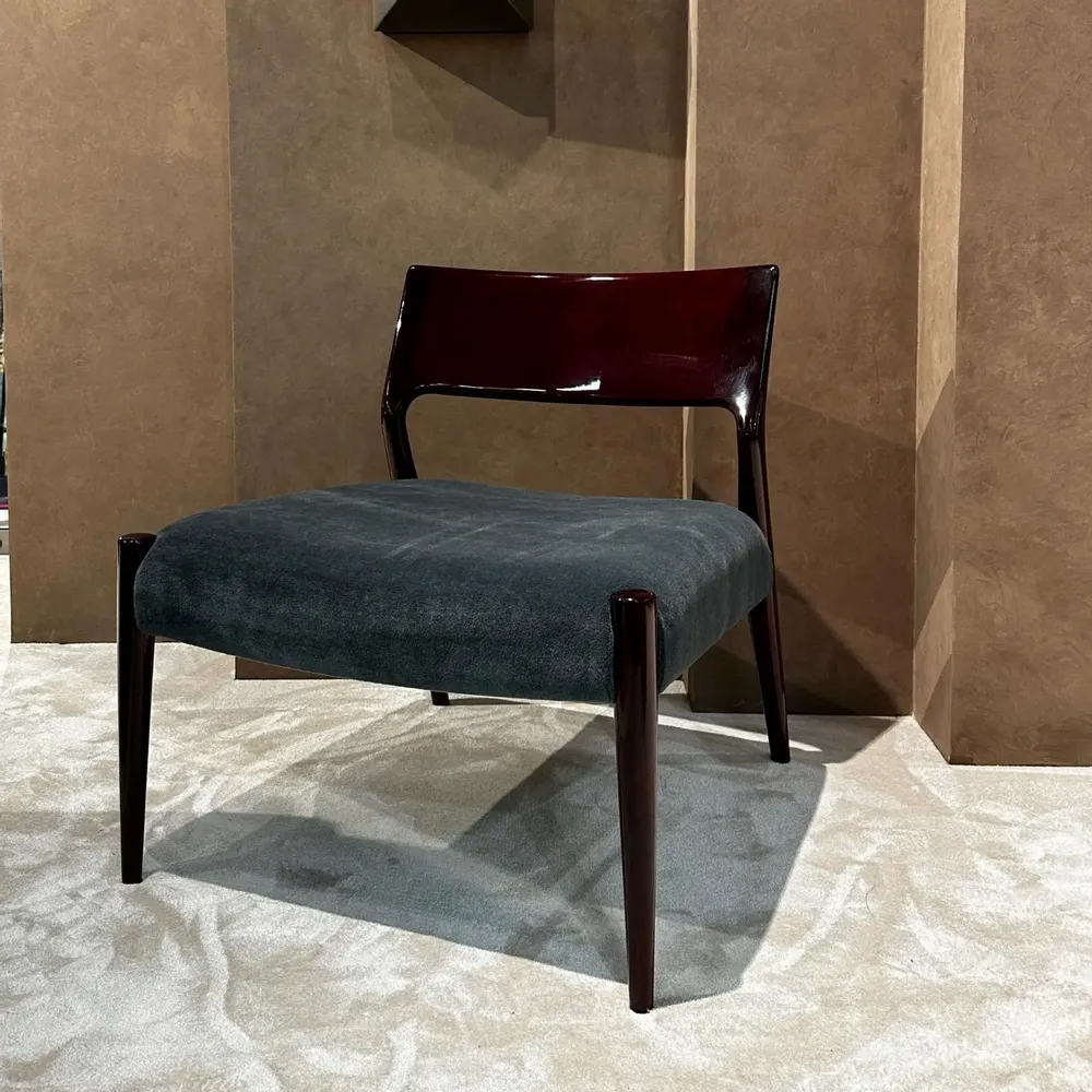 Chairs for hospitalities & contracts - Bossa armchair in High glossy lacquer Sikomoro wood - DUISTT