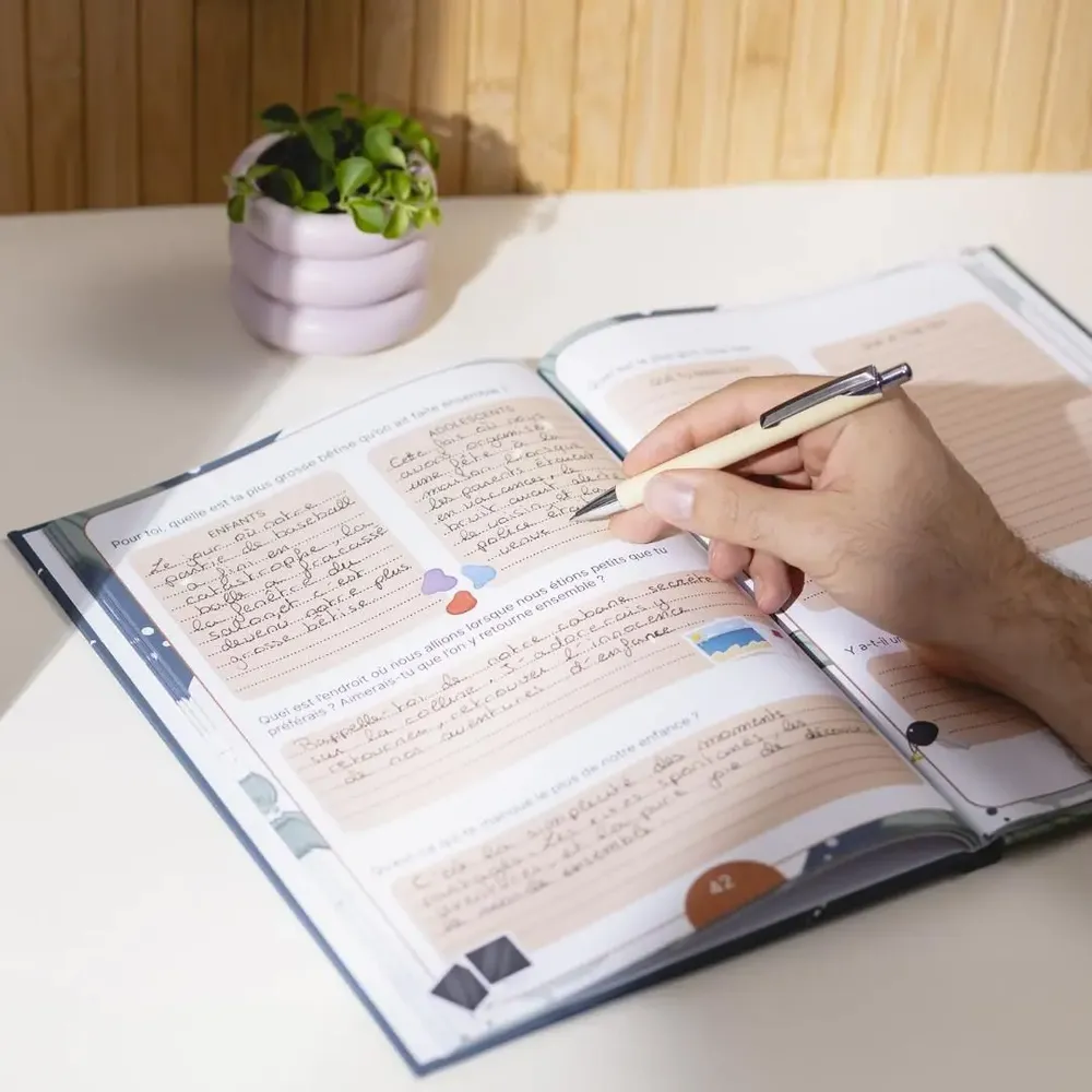 Gifts - My brother, tell me everything gift book - DIS-MOI TOUT