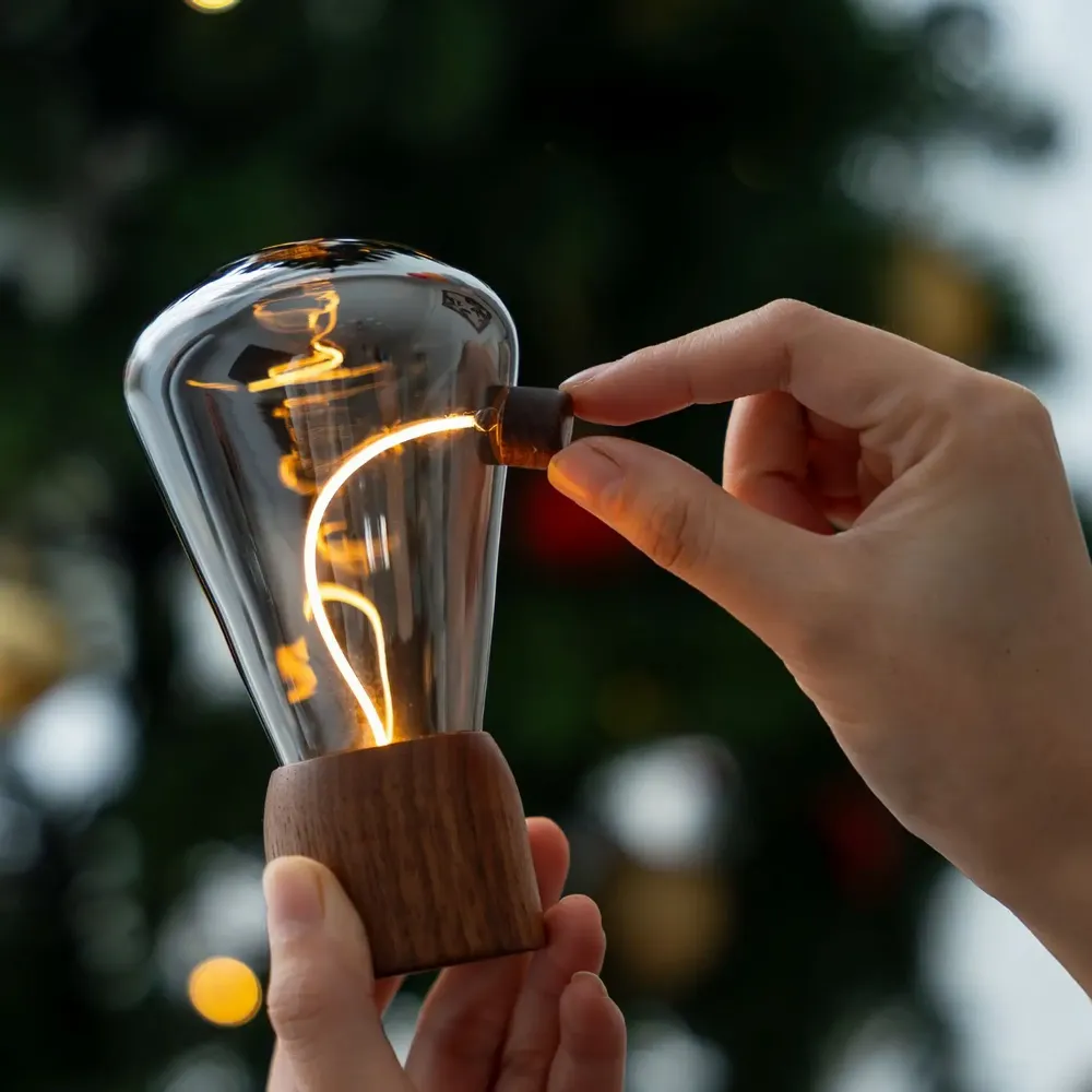 Lampes de bureau  - Bois de noyer naturel Opal Drift Light - GINGKO DESIGN