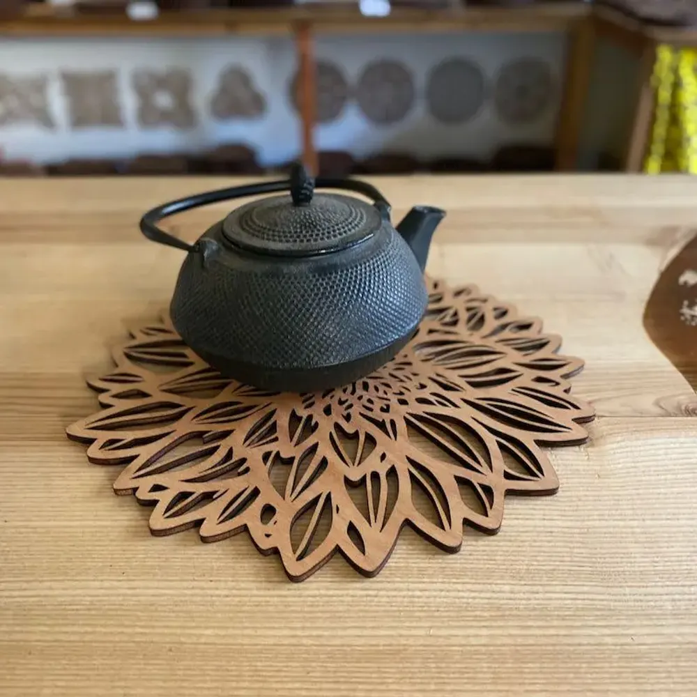 Objets de décoration - Dessous de plat XL - Dahlia - LA COUR DU JUCH