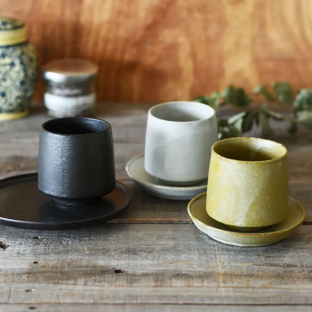 Tasses et mugs - Reposer - tasse à thé/soucoupe/assiette - MARUMITSU POTERIE