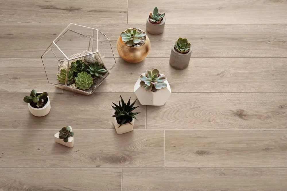 Indoor floor coverings - Wood-effect porcelain stoneware, oak and walnut finish, 20x120 cm - LGGP-0007 (Ceramishop.fr) - CERAMISHOP