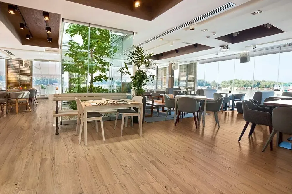 Indoor floor coverings - Raw Wood Effect Matte Walnut Porcelain Stoneware 20X120 - EPNT277 (Ceramishop.fr) - CERAMISHOP