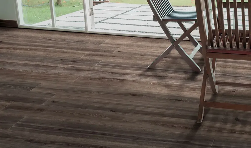 Indoor floor coverings - Dark Brown Wood Effect Porcelain Stoneware 20X120 - EWKM1454 (Ceramishop.fr) - CERAMISHOP