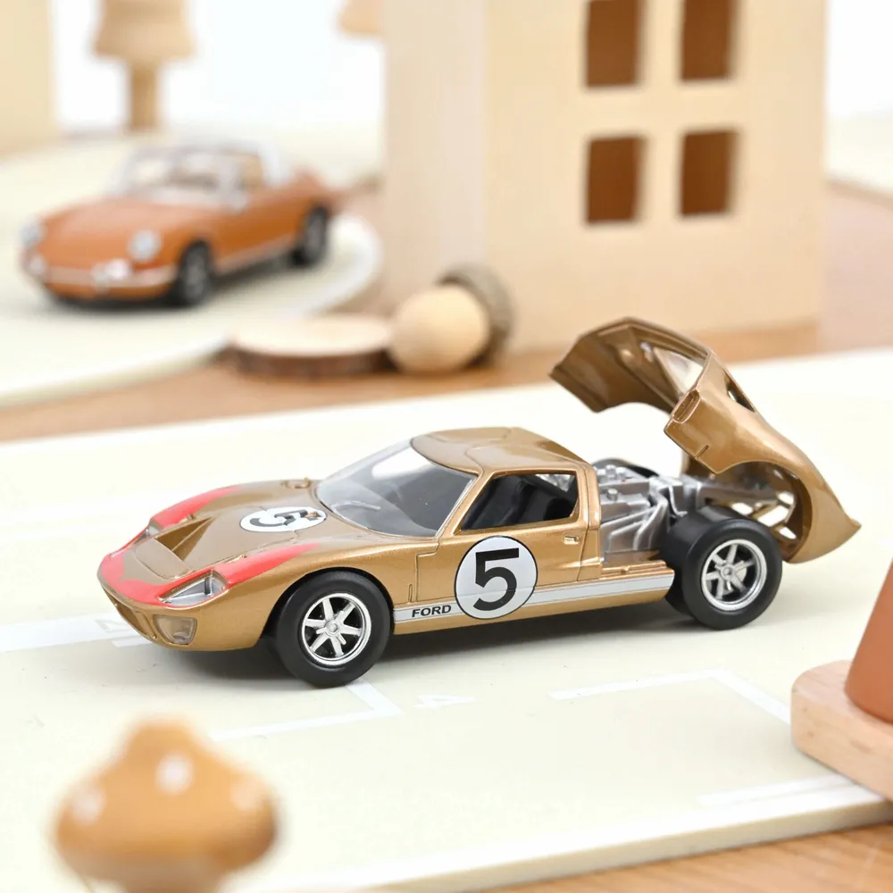 Jouets enfants - Ford GT40 1966 n°5 Jet-car 1/43 - NOREV