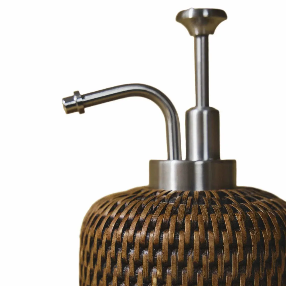 Porte-savons - Small Rattan Soap Dispenser - KING ZOO