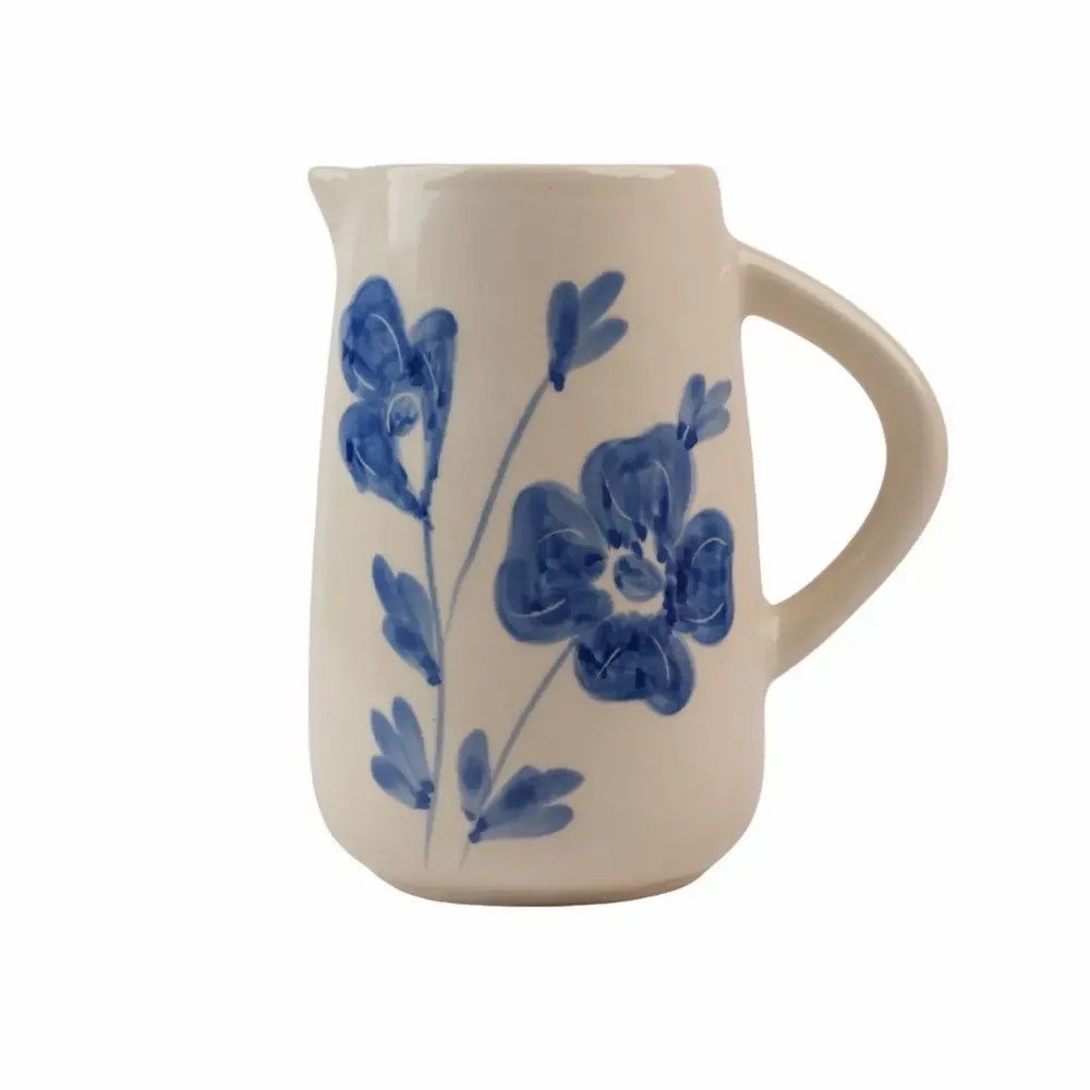 Carafes - Pichet à eau en céramique Blue Blossom, 3,5 x 3,5 x 8 pouces - CASA AMAROSA