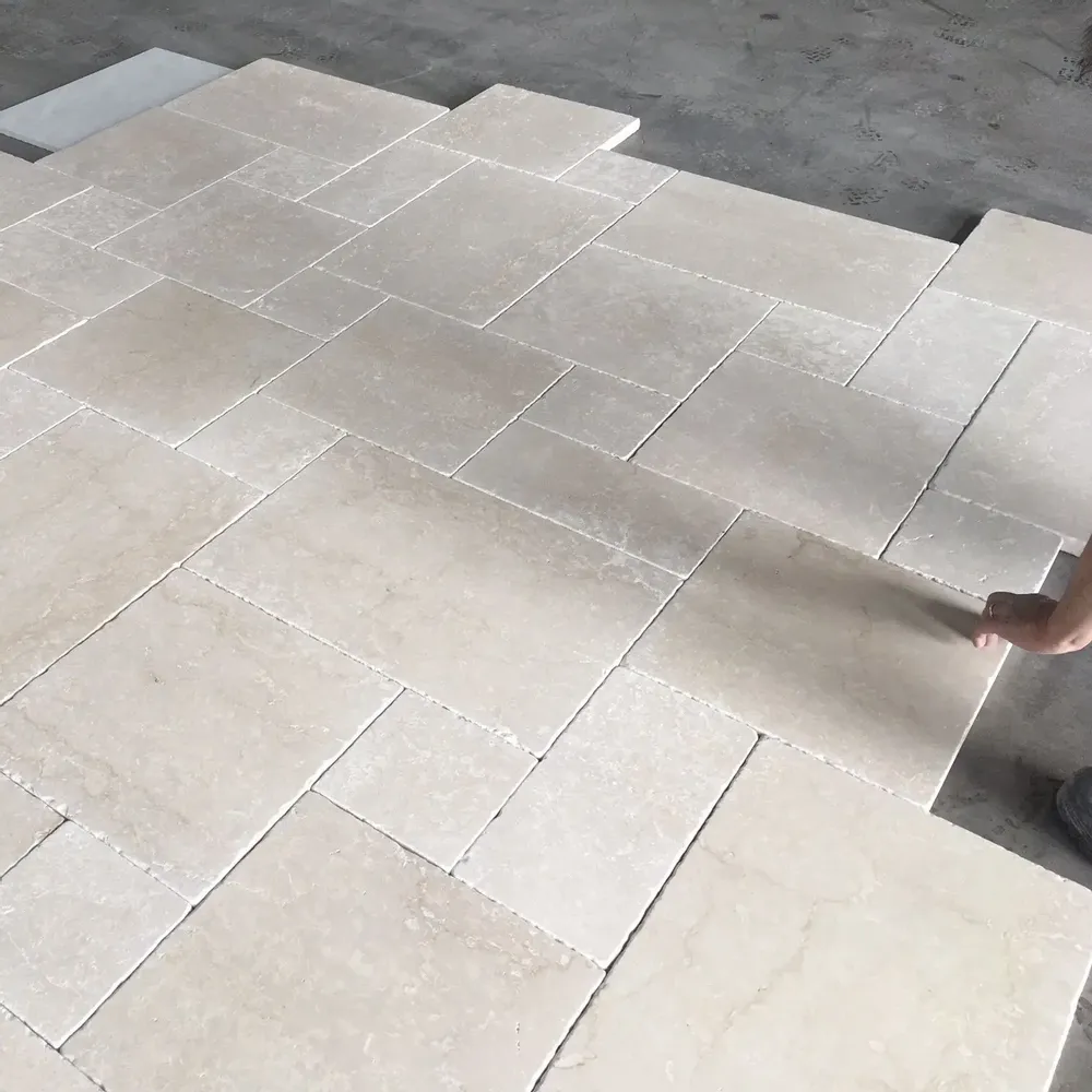 Systèmes de terrasse - Opus Romain Botticino Vieilli - French Pattern Mod. 15 cm - SENINI STONE  -NATURAL STONE MADE IN ITALY-