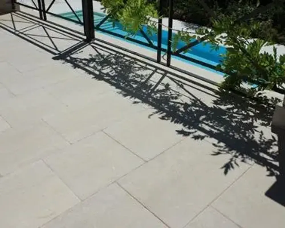 Systèmes de terrasse - Opus Romain Botticino Vieilli - French Pattern Mod. 15 cm - SENINI STONE  -NATURAL STONE MADE IN ITALY-