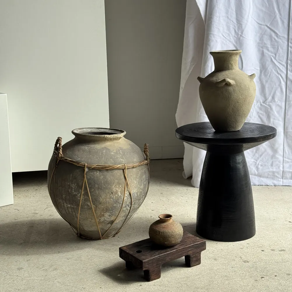 Coffee tables - Side table in solid black mango wood (monoxyl) with conical base - OFFICE OBJETS