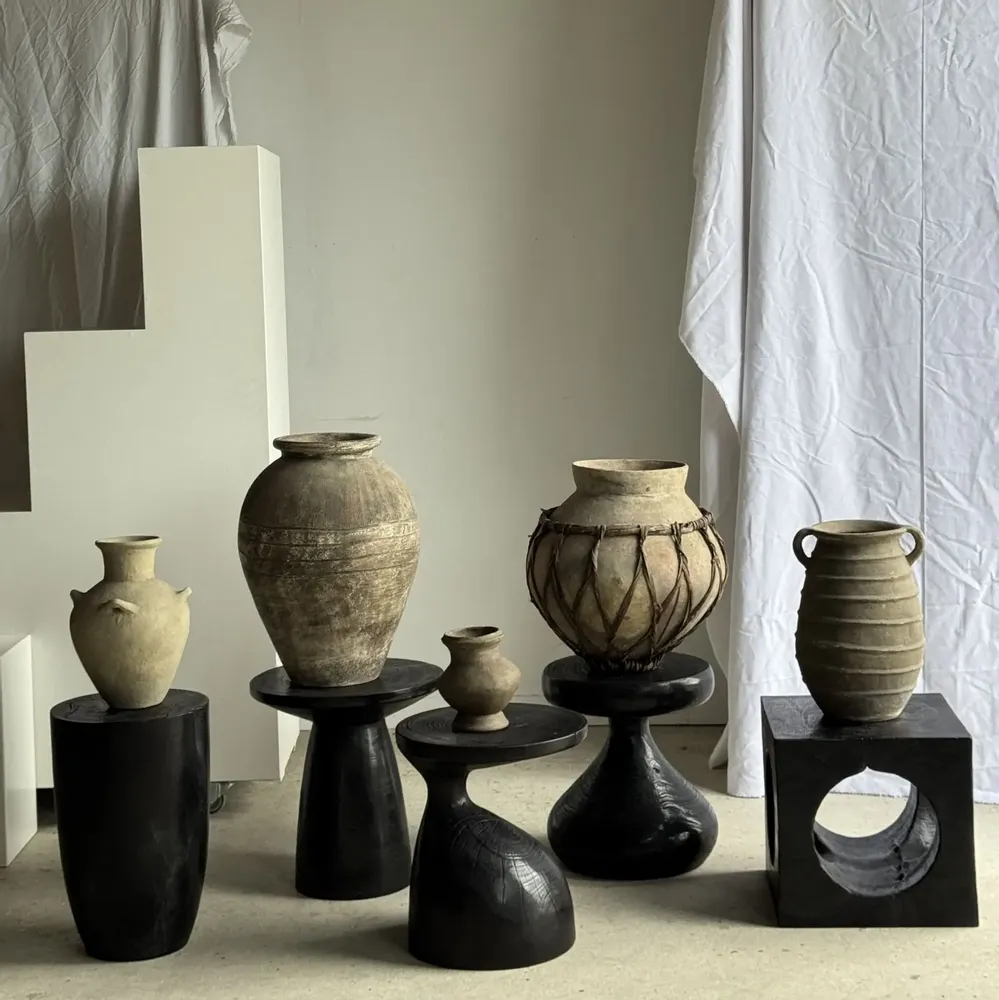 Coffee tables - Solid mango wood stool, side table, end table - OFFICE OBJETS