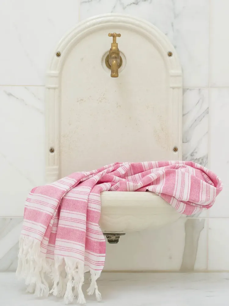 Pools - hammam towel - pareo fuchsia - OTTOMANIA