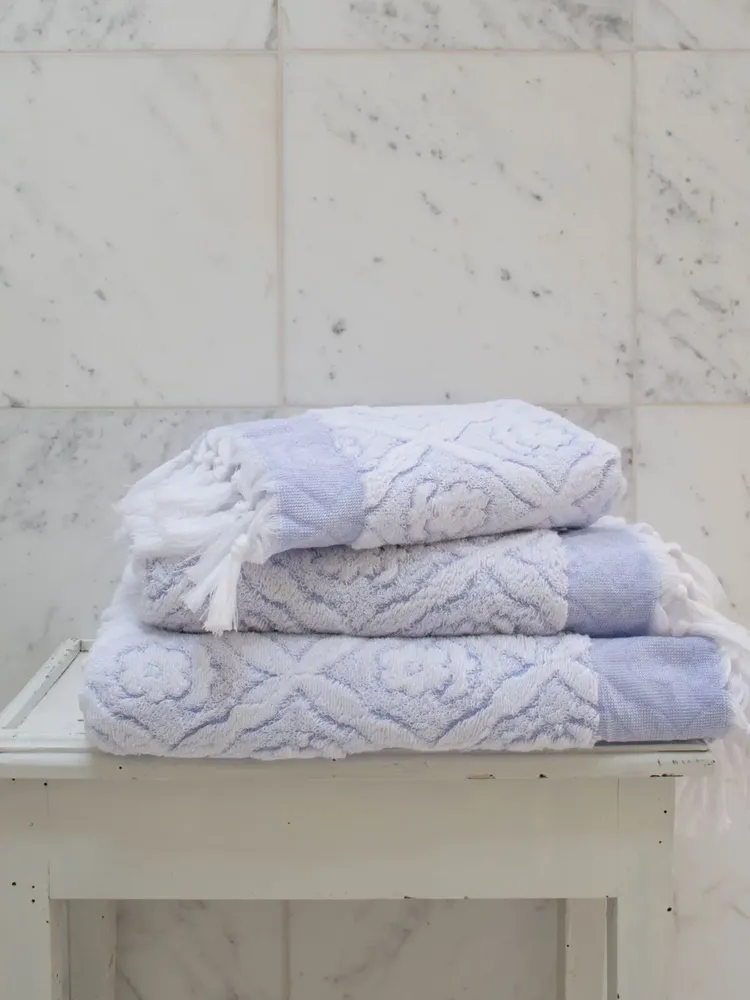 Hotel bedrooms - towel lavender - OTTOMANIA